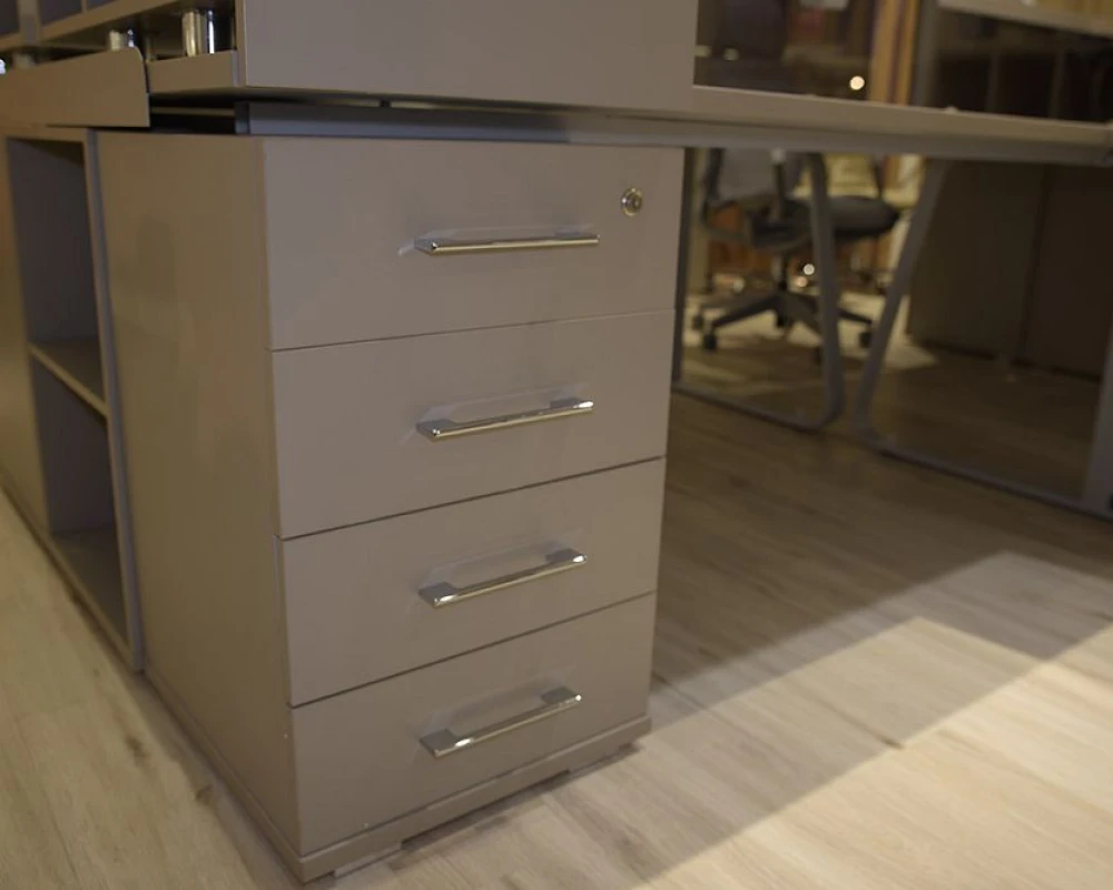 Мебель для персонала Генезис Оператив / Genesis Operative