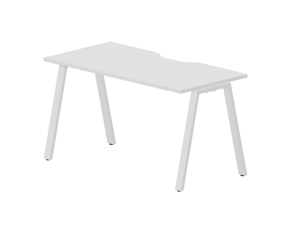 Стол офисный 1380х680х750 (с эрго. вырезом) Арена / Arena Белый/Белый